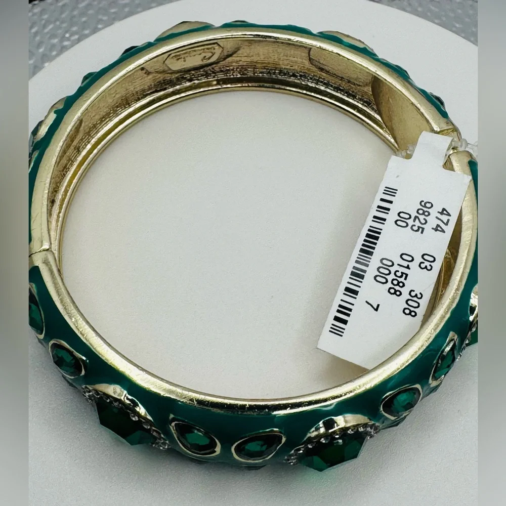 $58 Retail Gorgeous Sequin 💚Green 💚Rhinestone Bangle NWOT